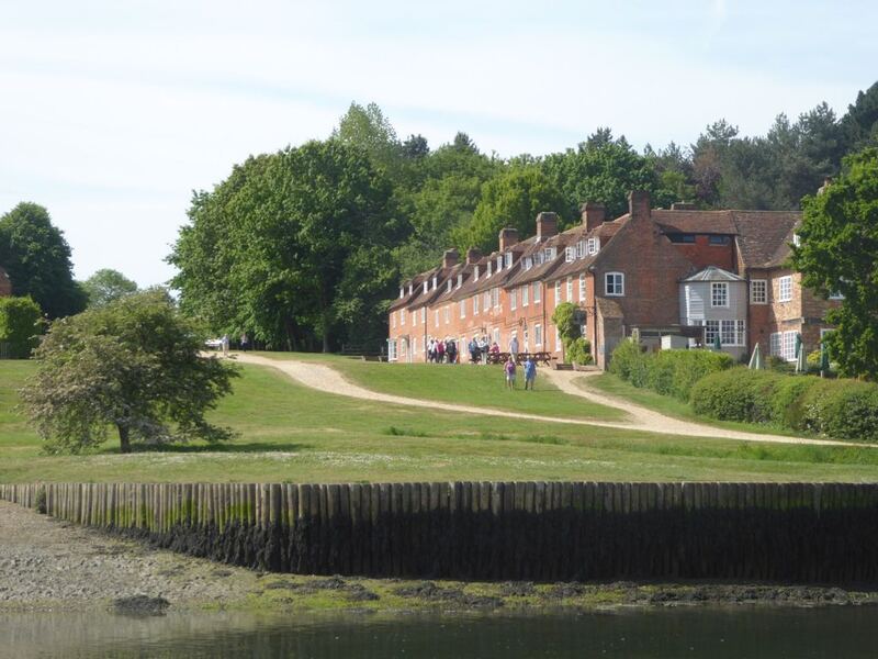 Beaulieu River to Lymington